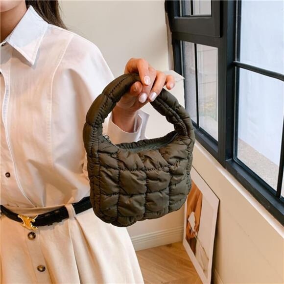 NWT Quilted Nylon Puffer Hobo Purse - Lightweight, Padded - Picture 3 of 6